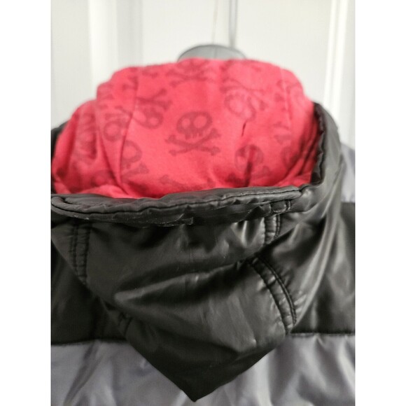 Jake And The Neverland Pirates Disney Store Puffer Jacket.  Zipper Needs Repair - Picture 7 of 10